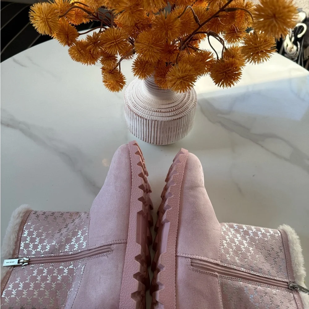 Michael Kors Light Pink Fur-Lined Boots - Picture 11 of 12